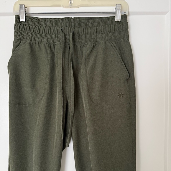 Albion Destination Jogger size for Small - Picture 10 of 12